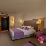 Vitality Punta Hotel