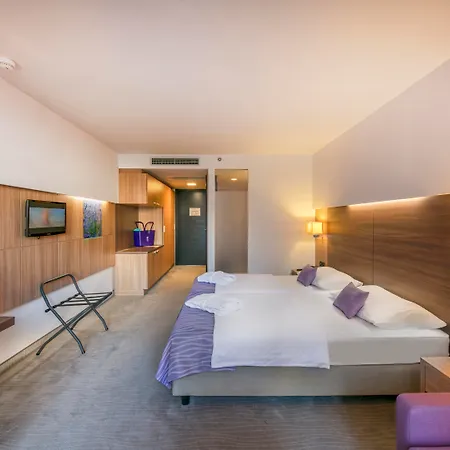 Vitality Punta Szálloda Veli Lošinj