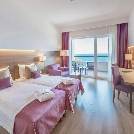 Hotel Vitality Punta 4*