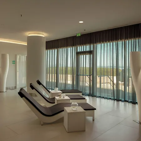 Vitality Punta Hotel