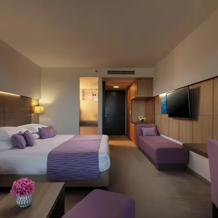 Vitality Punta Hotel 4*