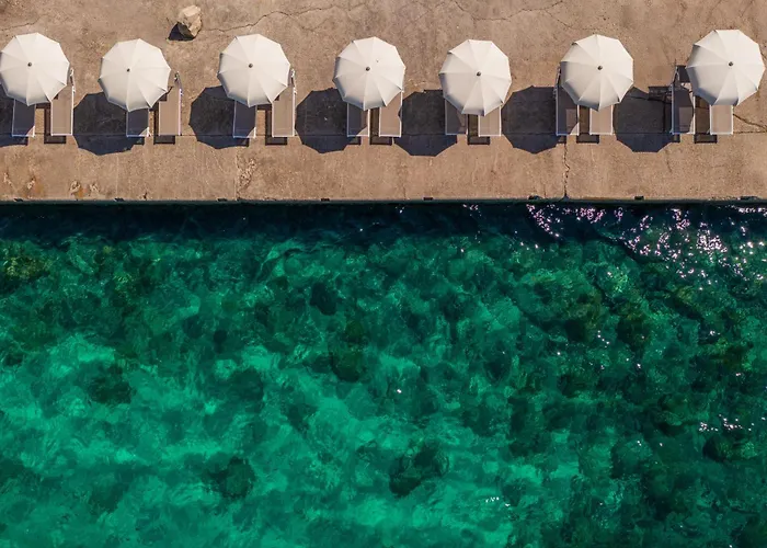 彭塔酒店 4* Veli Lošinj