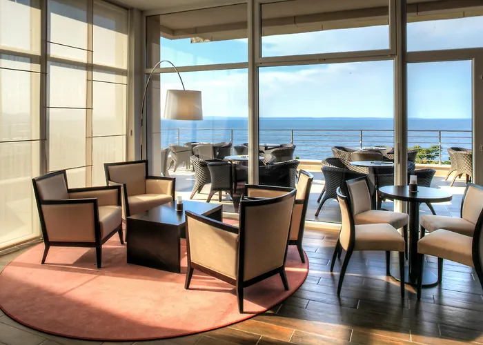 Vitality Punta Hotel